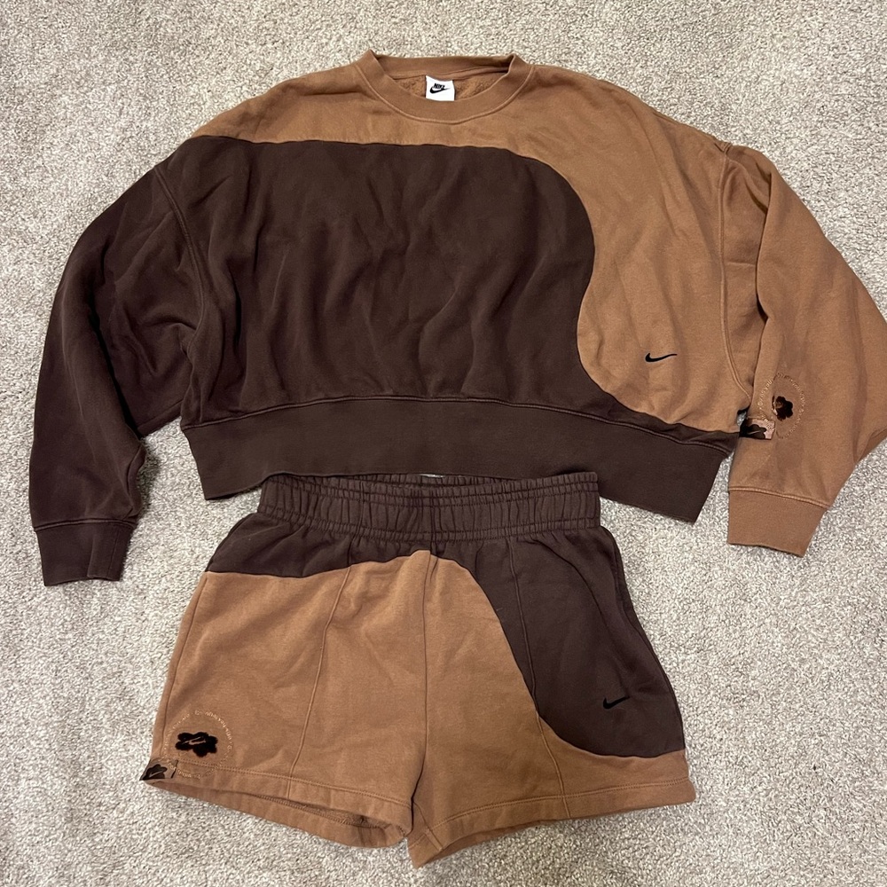 Nike Phoenix Sweatshirt Shorts Set Brown Size Medium Limited Edition Colorblock